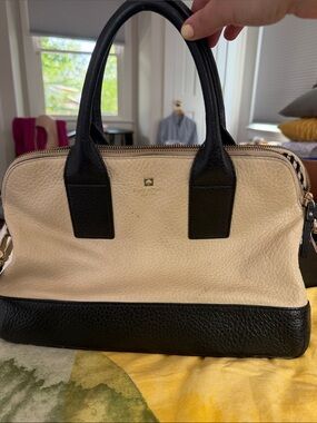 Vintage Kate spade Two-Tone Black and Cream Pebbled Leather Satchel